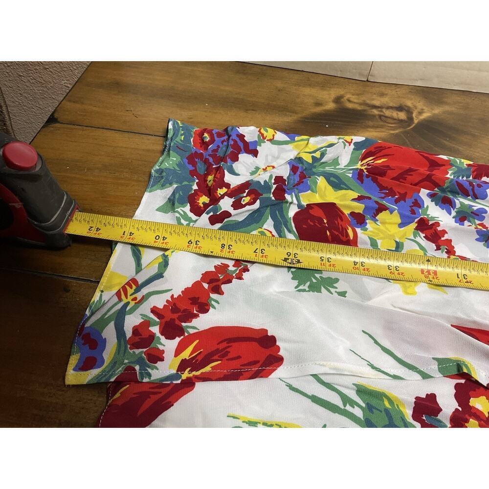 Brooks Brothers Floral Wrap Dress in Crepe Size 4 - Picture 9 of 15